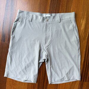 Peter Millar 31W Light Grey Flat Front Shorts